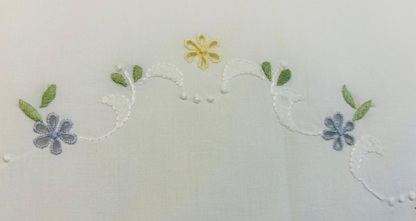 LENZUOLO COTONE PERCALLE RICAMO A MANO PUNTO PIENO CM 270x290 VAR.1