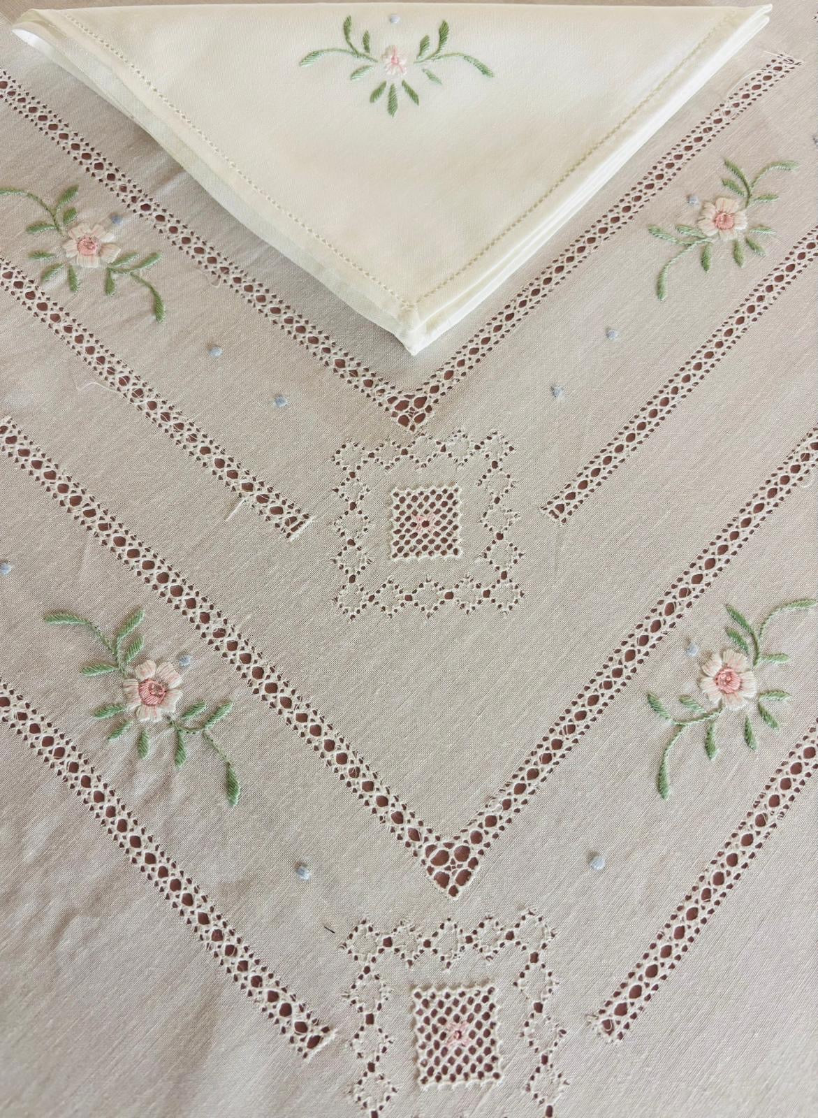 TOVAGLIA RETTANGOLARE MISTO LINO E COTONE BIANCO RICAMO A MANO PUNTO PIENO CM 170x270 (S27)