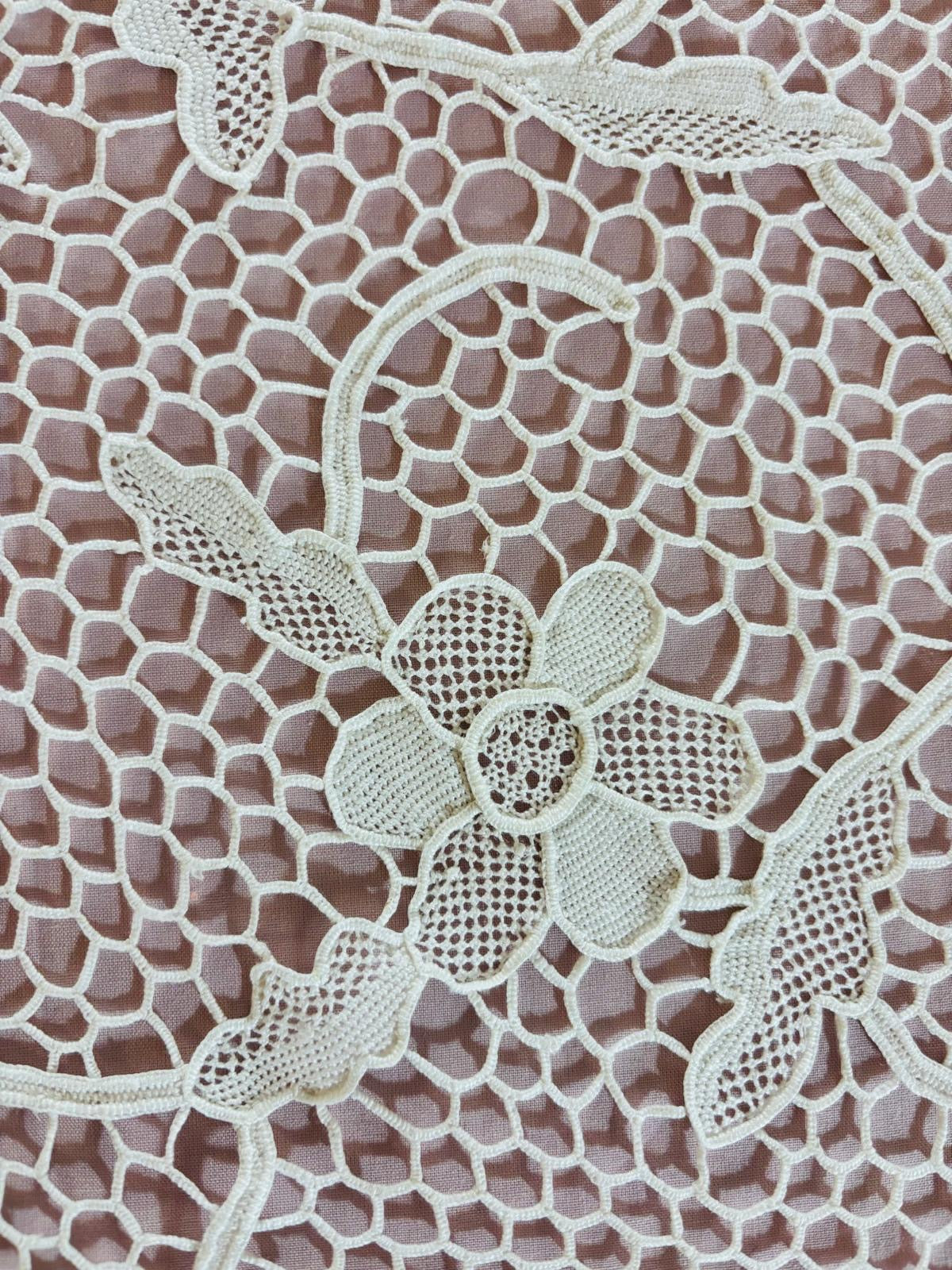TOVAGLIA OVALE MISTO LINO E COTONE BIANCO PIZZO BURANO CM 170x220