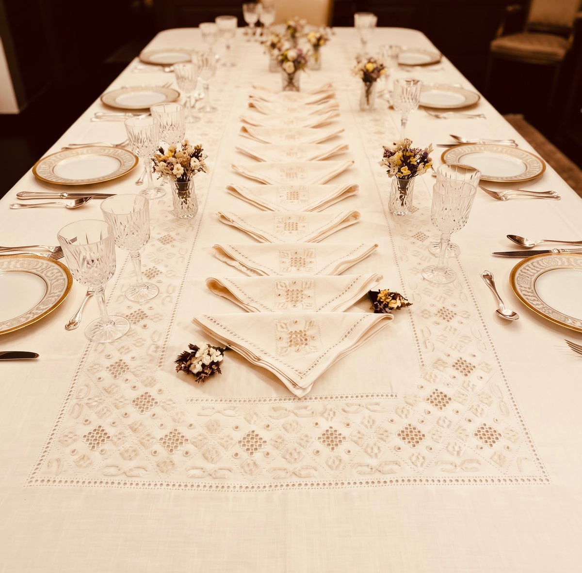 RECTANGULAR TABLECLOTH PURE FLAX ECRU ‘ HAND-EMBROIDERED PUNTO ANTICO 170x265 CM (@.Florentia12)