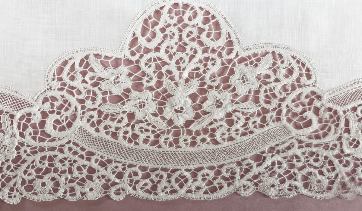 RECTANGULAR TABLECLOTH PURE WHITE LINEN AND CANTU LACE CM 165x275 (@.pzCantu’)