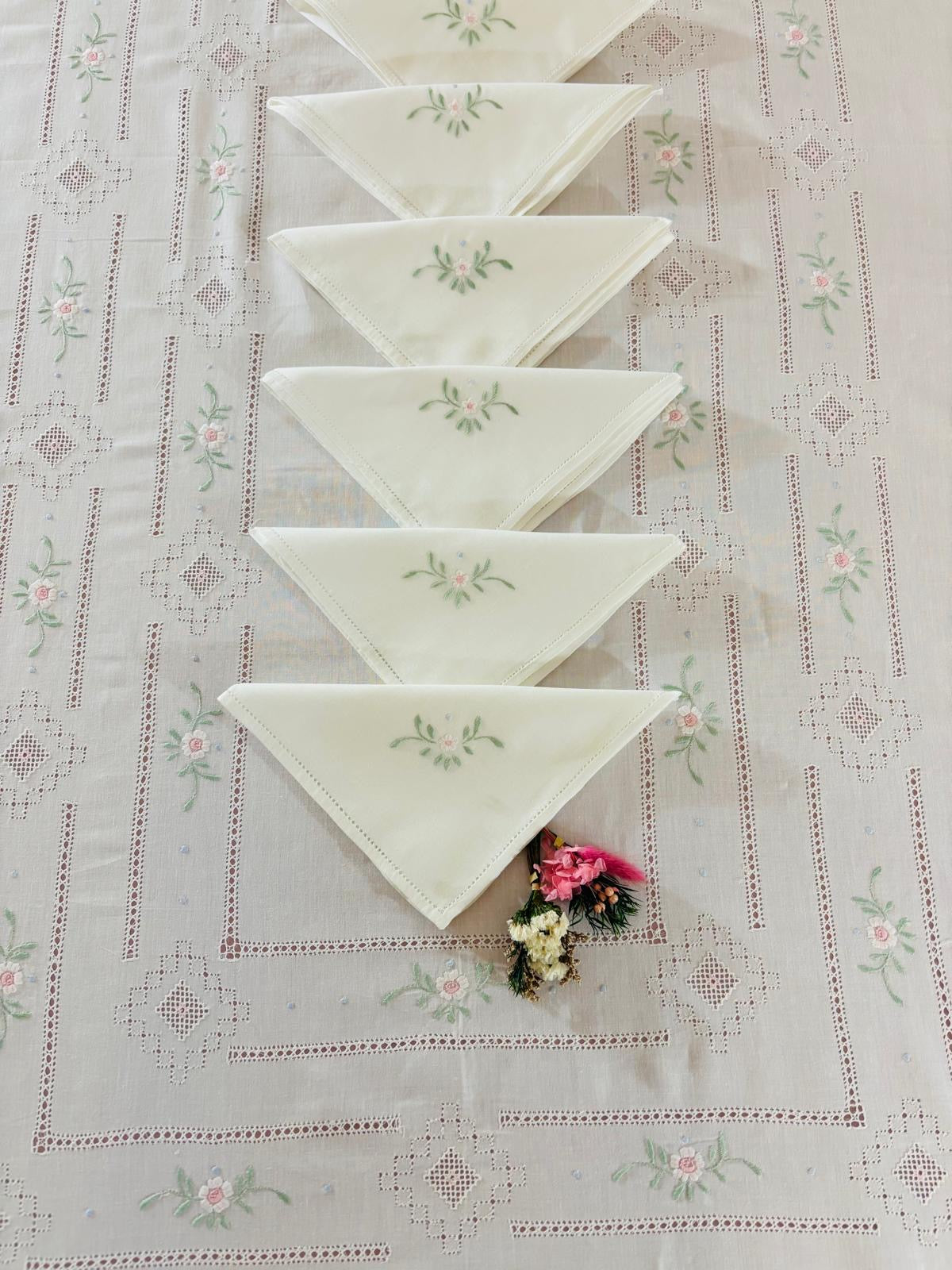 TOVAGLIA RETTANGOLARE MISTO LINO E COTONE BIANCO RICAMO A MANO PUNTO PIENO CM 170x270 (S27)