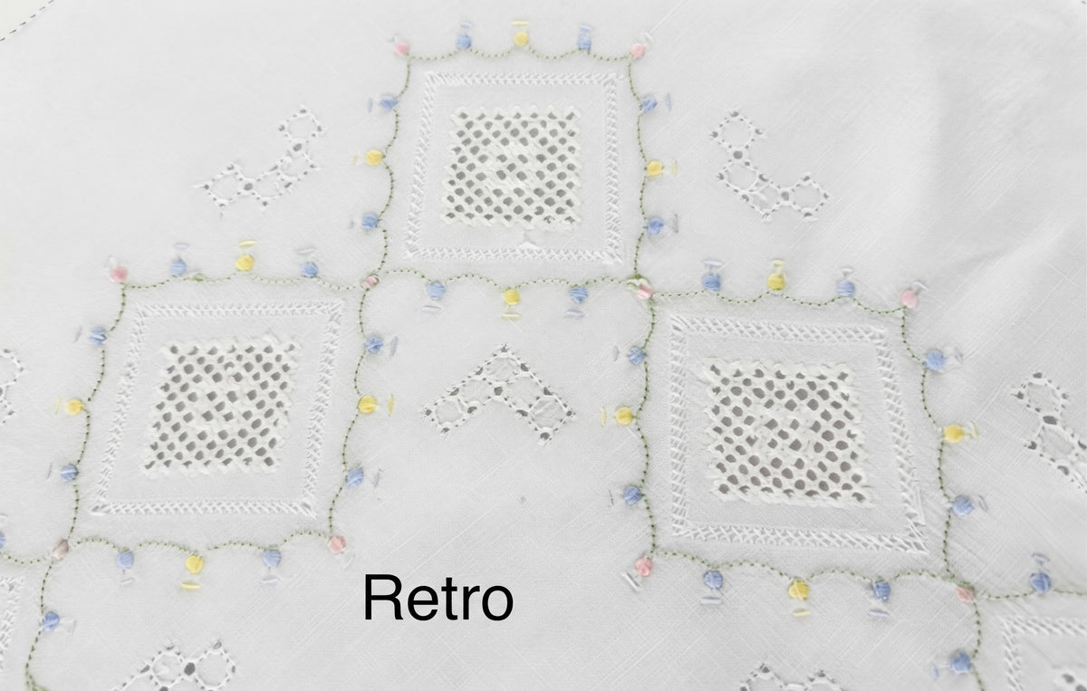 TOVAGLIA RETTANGOLARE MISTO LINO E COTONE BIANCO RICAMO A MANO PUNTO ERBA CM 160x260. (@.VS270)