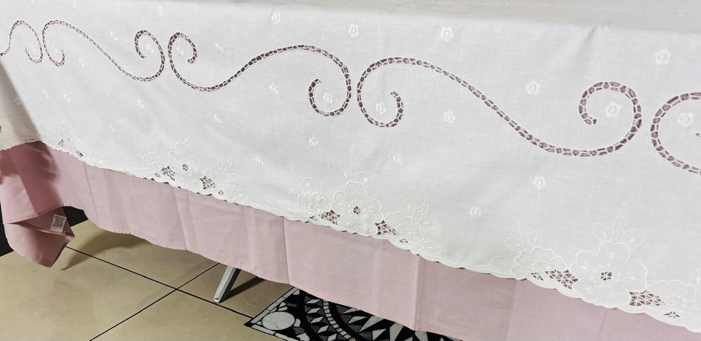 TOVAGLIA RETTANGOLARE PURO LINO BIANCO RICAMO A MANO PUNTO PIENO E INTAGLIO CM 170x260 (5P)