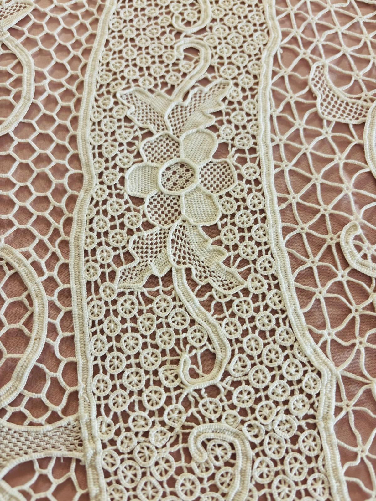 TOVAGLIA OVALE MISTO LINO E COTONE BIANCO PIZZO BURANO CM 170x220