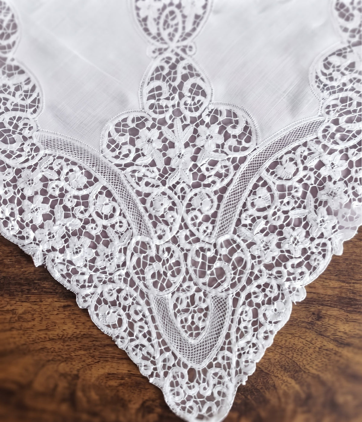 RECTANGULAR TABLECLOTH PURE WHITE LINEN AND CANTU LACE CM 165x275 (@.pzCantu’)