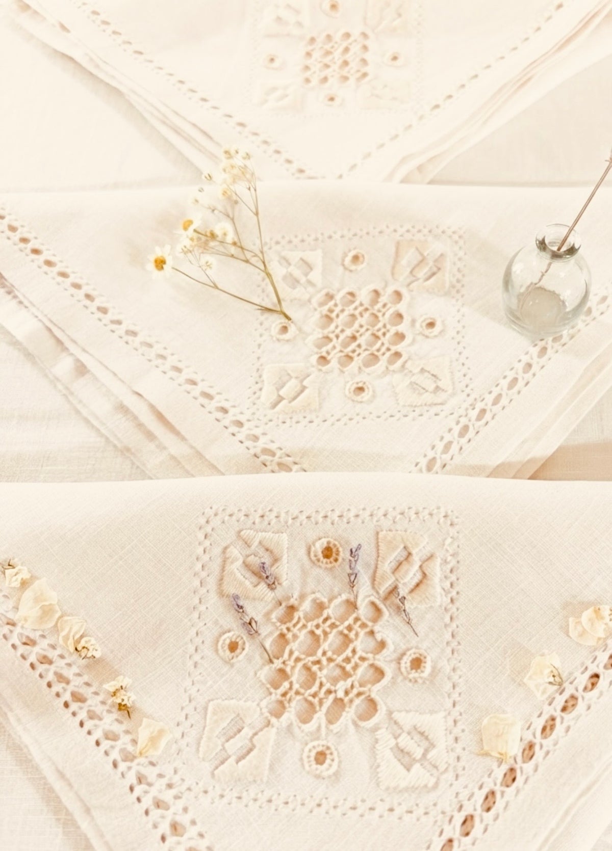 RECTANGULAR TABLECLOTH PURE FLAX ECRU ‘ HAND-EMBROIDERED PUNTO ANTICO 170x265 CM (@.Florentia12)
